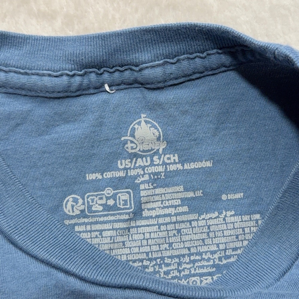 Disney World Parks Shirt Mens Small Blue Cinderella Castle Graphic Magical Tee - Picture 4 of 10